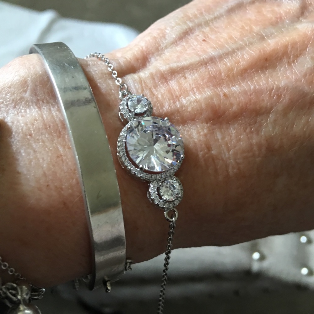 New Elegant 3 Diamond chain Bracelet